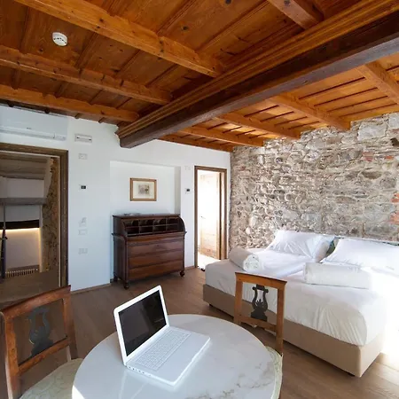 Casa Castagna 1620 ベッド・アンド・ブレックファスト
