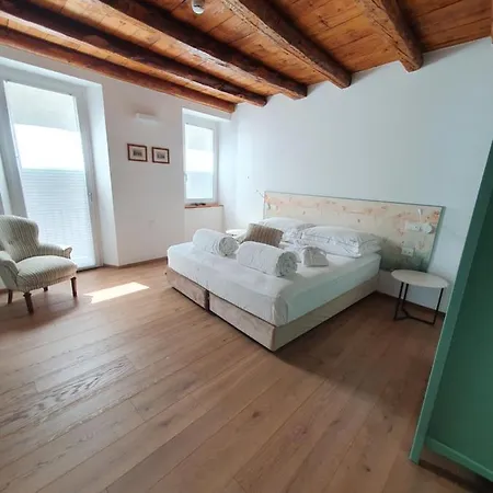 ベッド・アンド・ブレックファスト Casa Castagna 1620