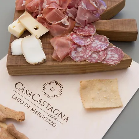 ベッド・アンド・ブレックファスト Casa Castagna 1620