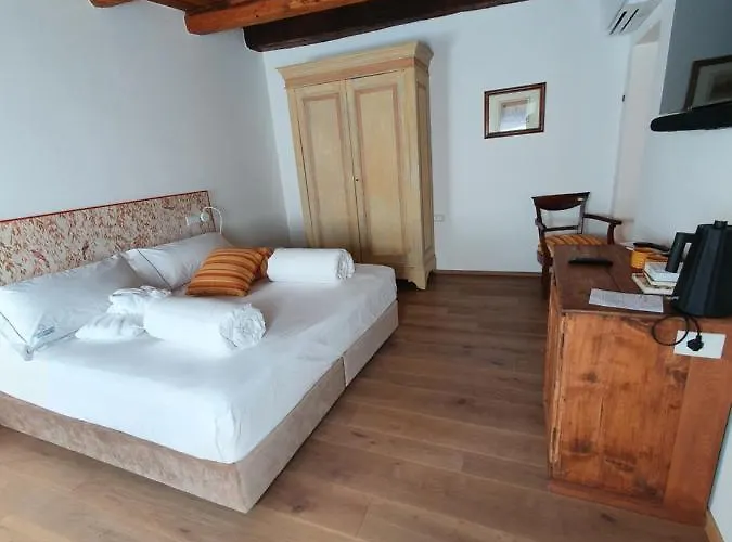 Casa Castagna 1620 Mergozzo